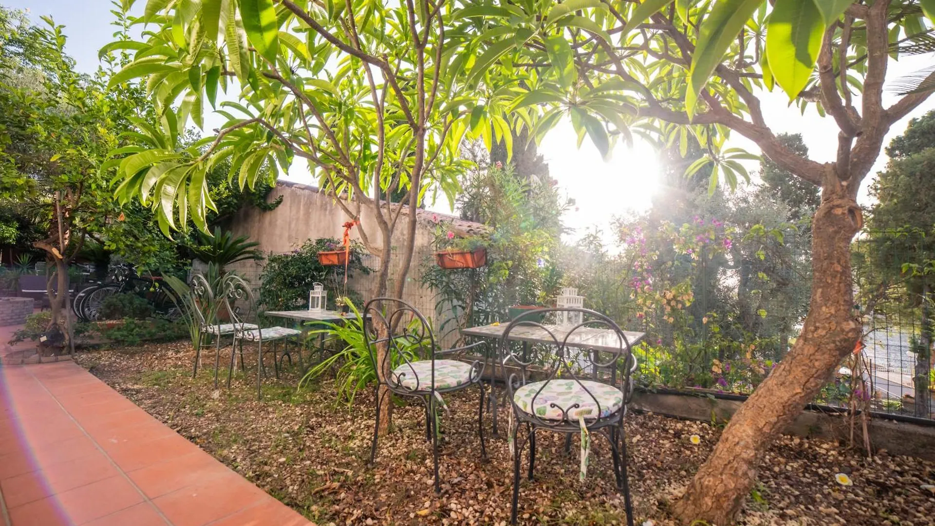 Taormina Garden Hotel 2*,