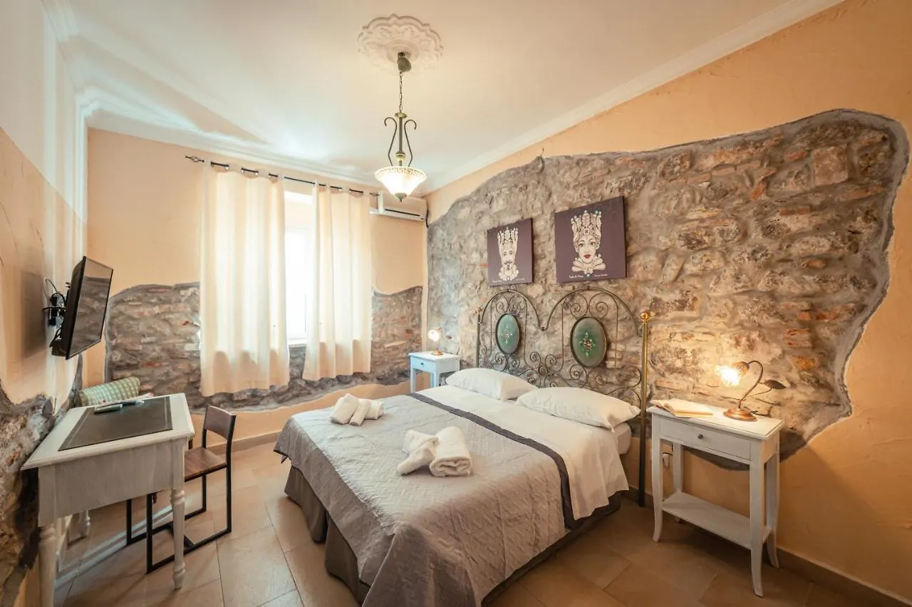 Taormina Garden Hotel