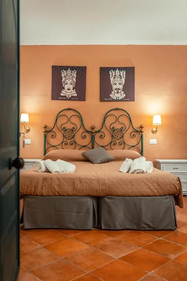 Taormina Garden Hotel