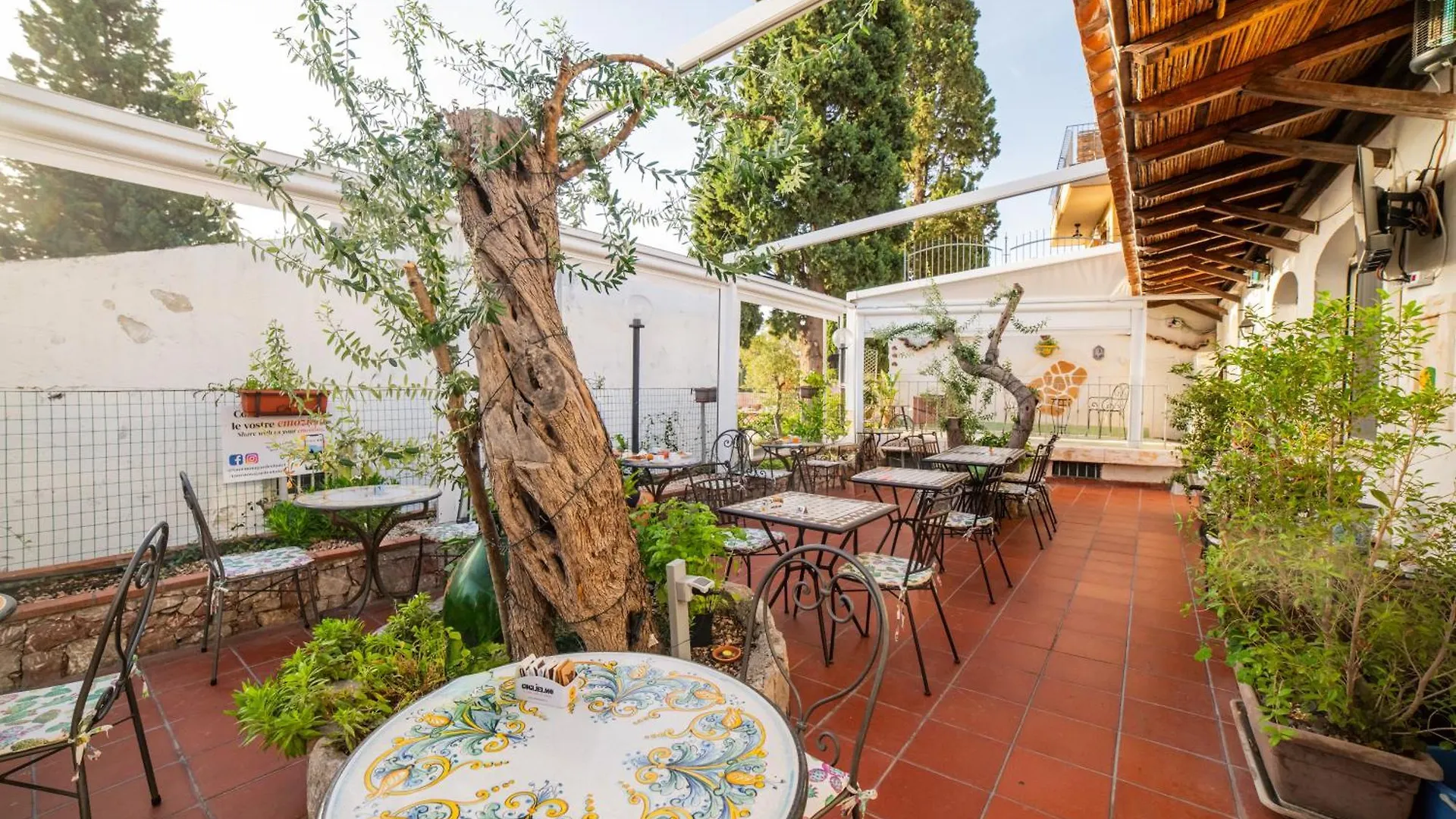 Taormina Garden Hotel